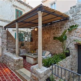 5 Bedroom Villa with Balcony & Terrace in Dubrovnik, sleeps 10